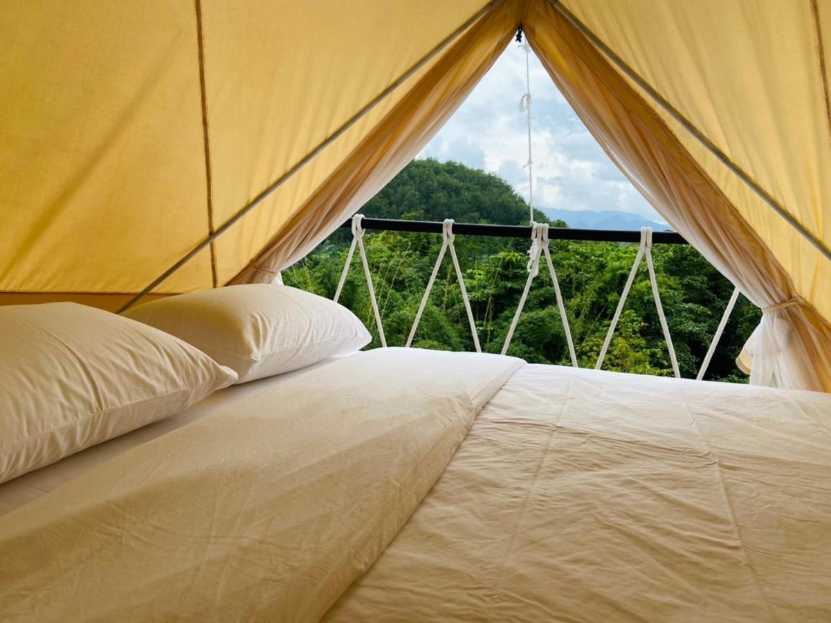 Tanoshi Glamping In Khao Sok Hotell Khao Sok National Park Eksteriør bilde