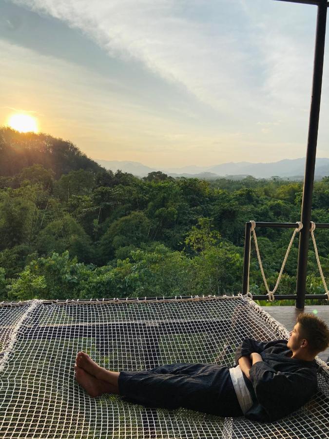 Tanoshi Glamping In Khao Sok Hotell Khao Sok National Park Eksteriør bilde